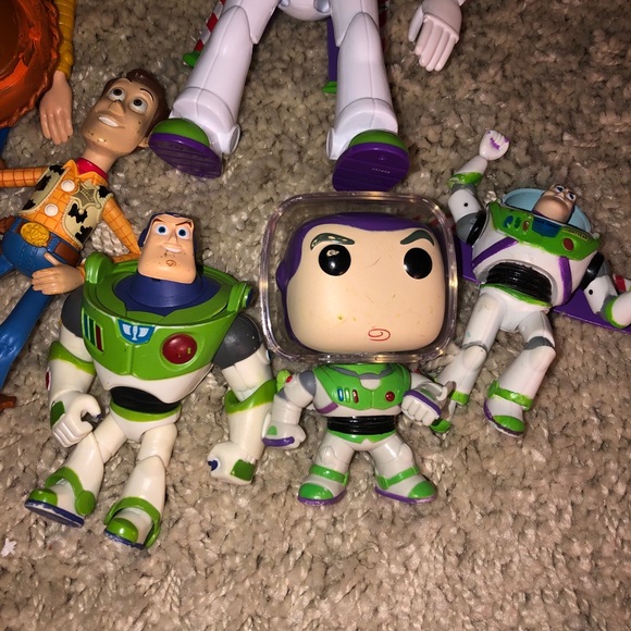 Disney Buzz Light years and Woody - Picture 3 of 8